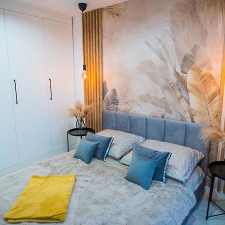 Nowoczesny Apartament Ludova Biskupiec  Kültér fotó