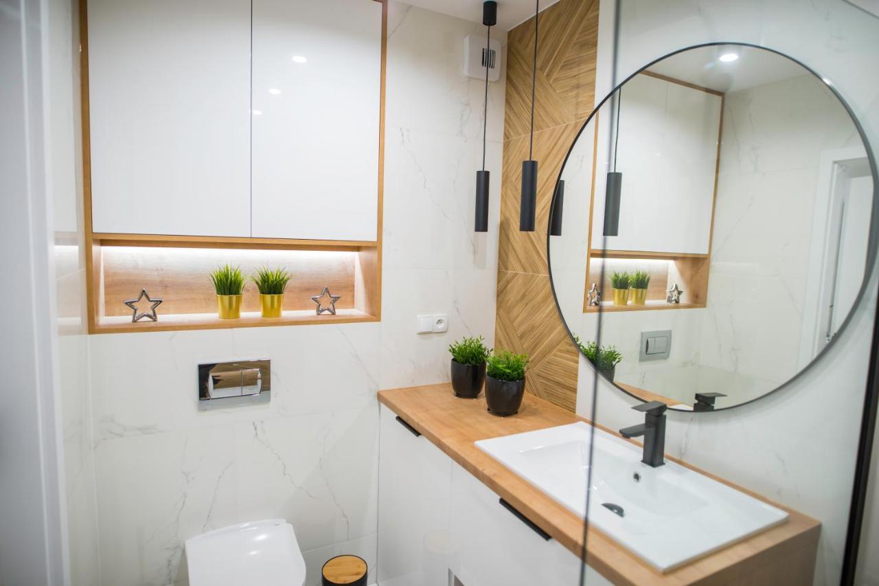 Nowoczesny Apartament Ludova Biskupiec  Kültér fotó