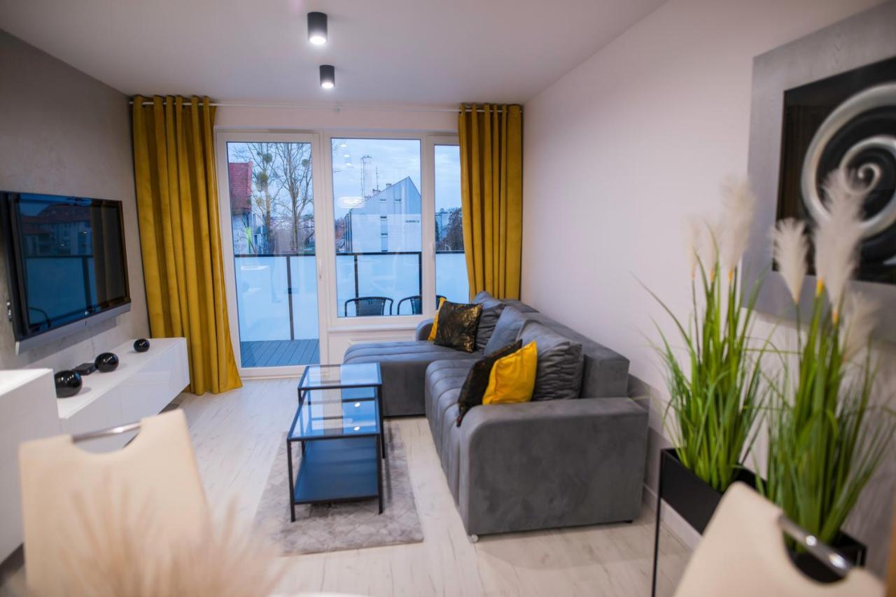 Nowoczesny Apartament Ludova Biskupiec  Kültér fotó